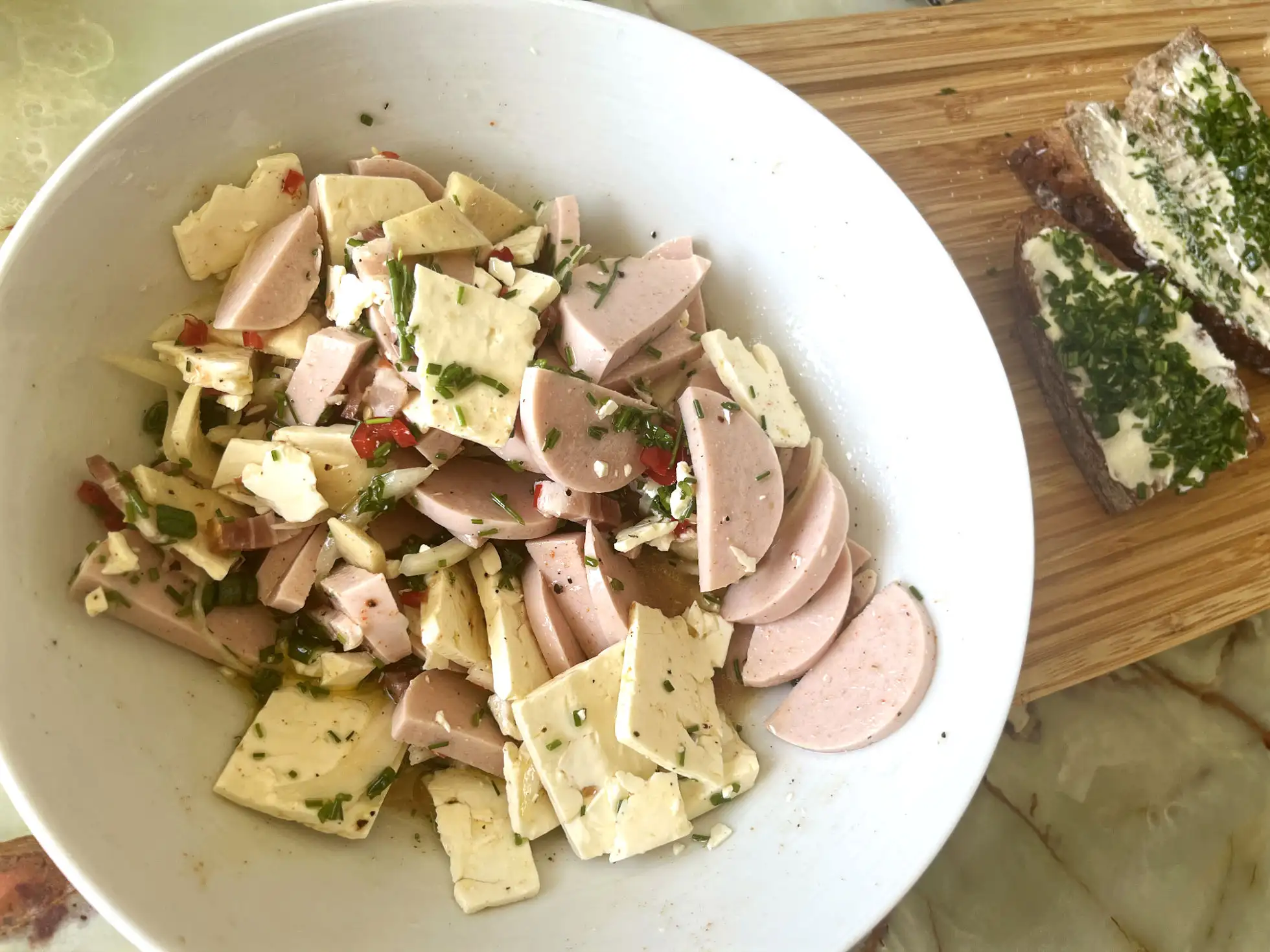 Wurstsalat multikulti” style=