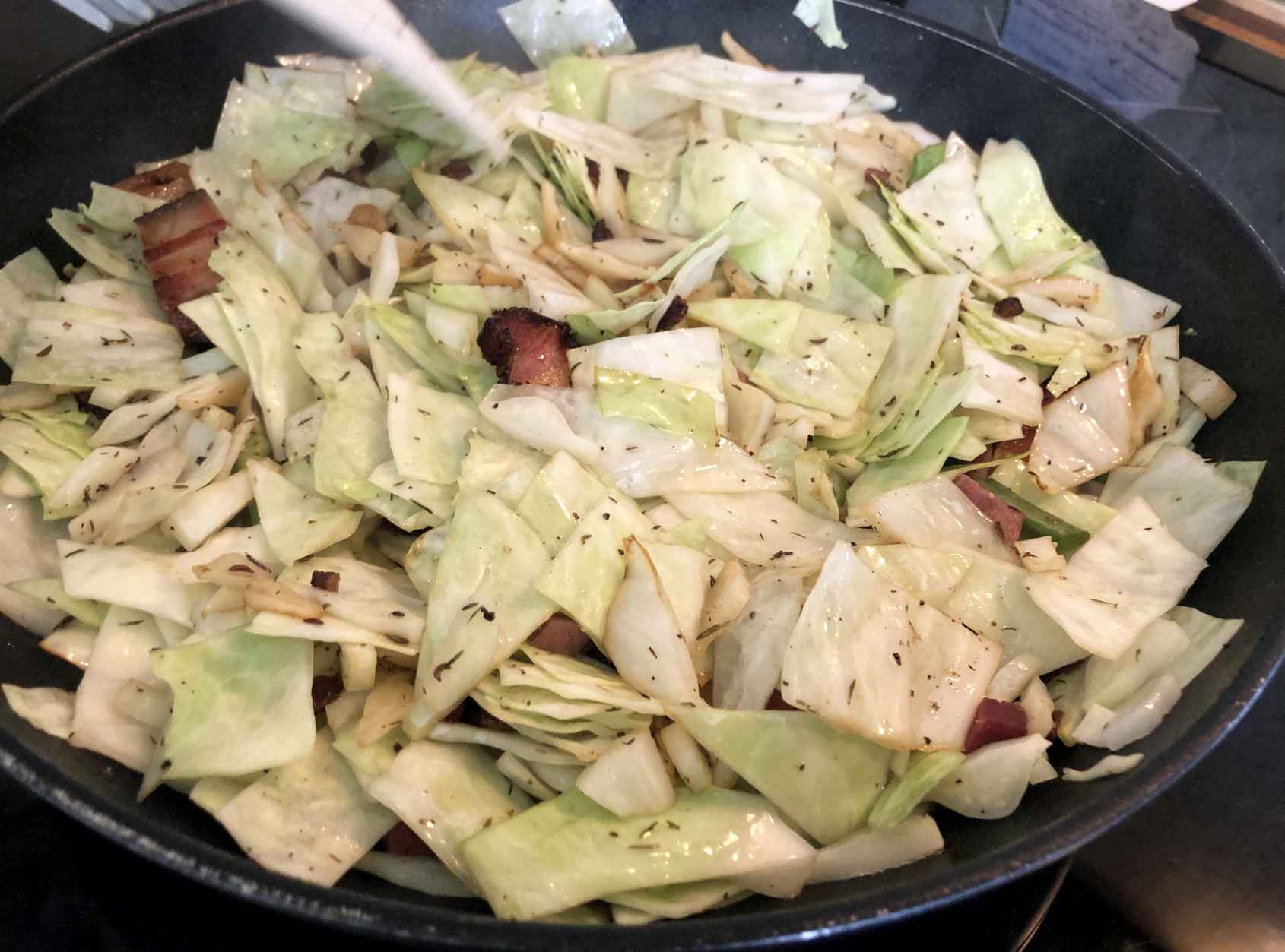 Kassler und Wammerl mit Kraut und Tagliatelle